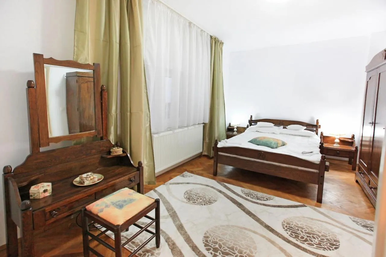 Central Romana Apartament Bucharest Apartment