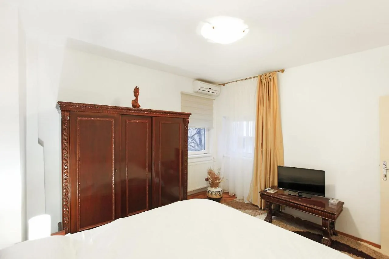Central Romana Apartament Bucharest
